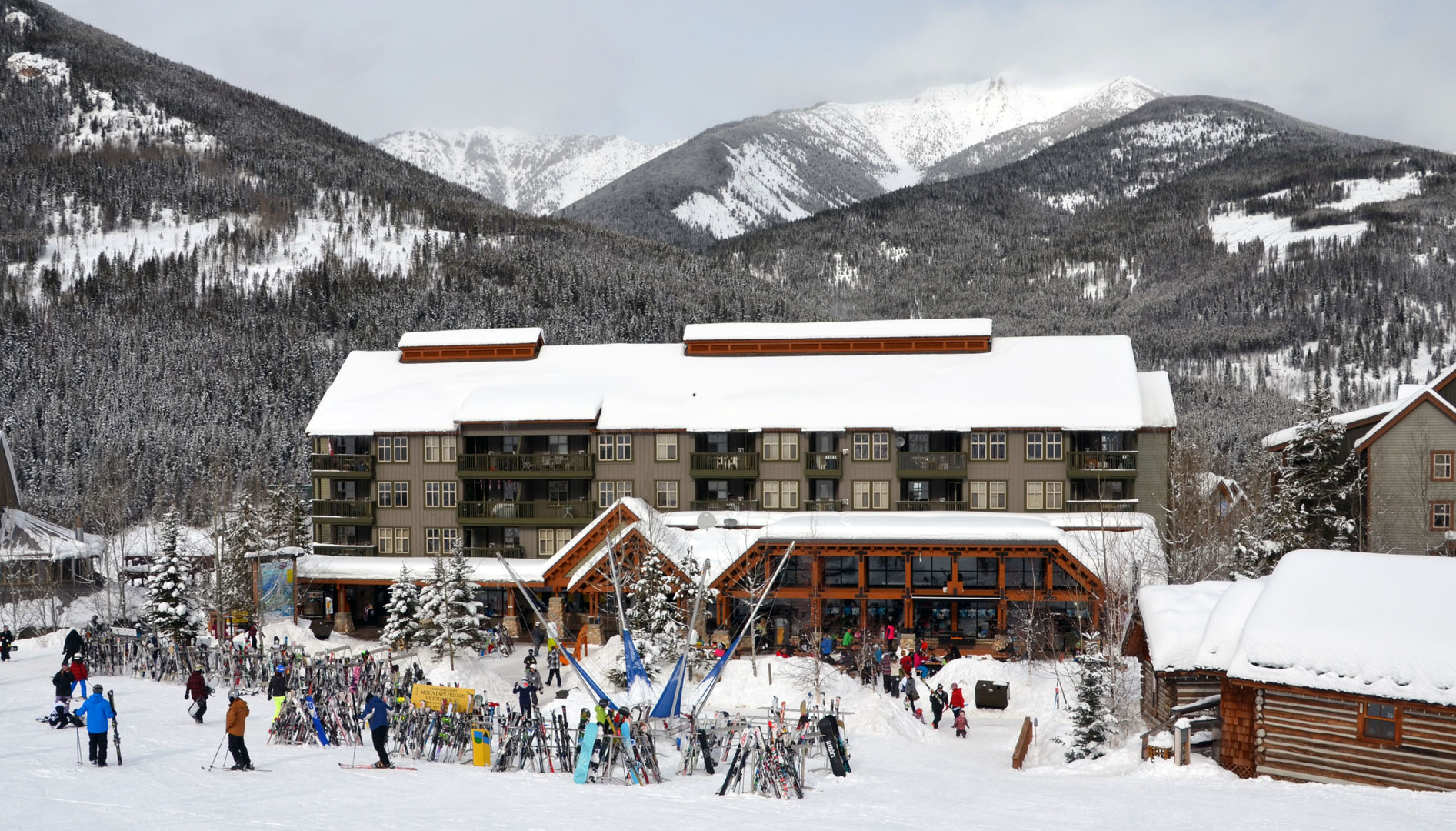 Ski Tip Lodge | Panorama Mountain Resort